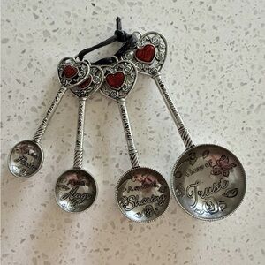 Heart Design Measuring Spoons